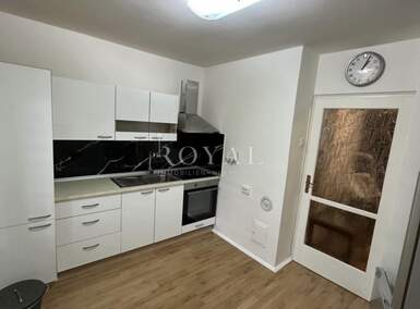 Jednosoban stan, Rijeka, Donja Vežica, najam, 500 €, 30 m2