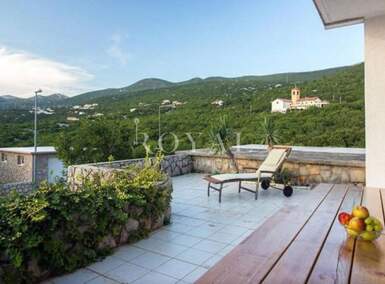 Kuca, Novi Vinodolski, Klenovica, prodaja, 392000 €, 208 m2