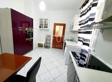 Dvosoban stan, Rijeka, Turnić, najam, 650 €, 53 m2