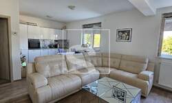 Cetvorosoban stan, Pula, Monvidal, prodaja, 265000 €, 101 m2