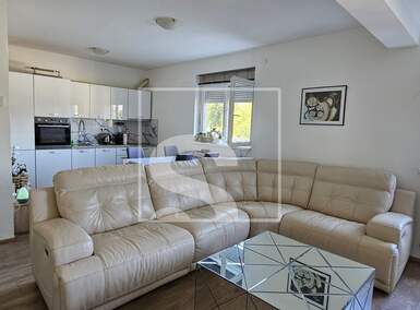 Cetvorosoban stan, Pula, Monvidal, prodaja, 265000 €, 101 m2