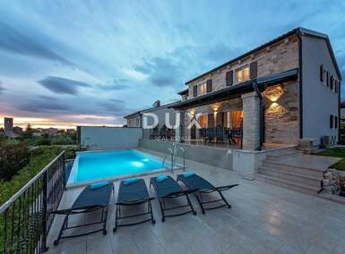 Kuca, Sveti Lovreč, prodaja, 790000 €, 355 m2