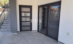 Trosoban stan, Posedarje, Vinjerac, prodaja, 349000 €, 120 m2
