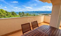 Trosoban stan, Dobrinj, Klimno, prodaja, 250000 €, 66 m2