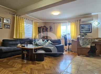 Kuca, Ližnjan, Šišan, prodaja, 483000 €, 222 m2