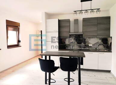Jednosoban stan, Varaždin, najam, 800 €, 44 m2