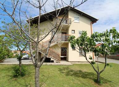 Kuca, Viškovo, Marinići, prodaja, 430000 €, 145 m2