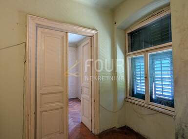 Trosoban stan, Rijeka, Centar, najam, 200 €, 91 m2