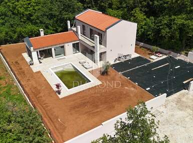 Kuca, Labin, prodaja, 749000 €, 236 m2