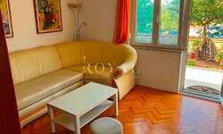 Cetvorosoban stan, Rijeka, Trsat, najam, 750 €, 95 m2