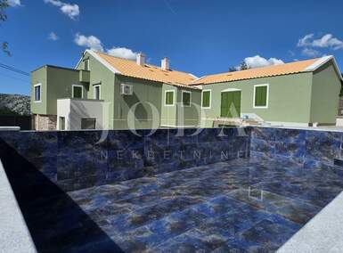 Kuca, Vinodol, Grižane-Belgrad, prodaja, 595000 €, 490 m2