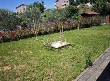 Kuca, Viškovo, najam, 1300 €, 140 m2