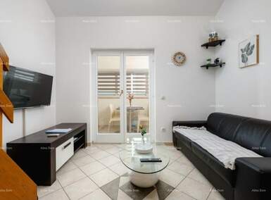 Dvosoban stan, Umag, prodaja, 237000 €, 42 m2