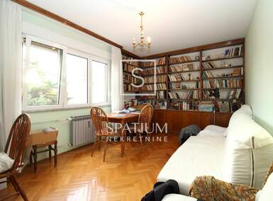 Trosoban stan, Rijeka, Trsat, prodaja, 216000 €, 53 m2