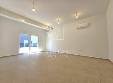 Poslovni prostor, Kastav, Rubeši, prodaja, 164000 €, 50 m2
