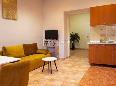 Jednosoban stan, Rijeka, Centar, najam, 550 €, 40 m2