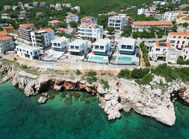 Trosoban stan, Novi Vinodolski, Povile, prodaja, 395000 €, 76 m2