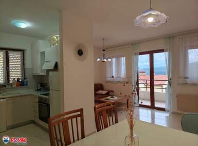 Trosoban stan, Labin, Rabac, najam, 950 €, 67 m2
