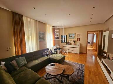 Dvosoban stan, Osijek, Gornji grad / Centar, prodaja, 499000 €, 150 m2