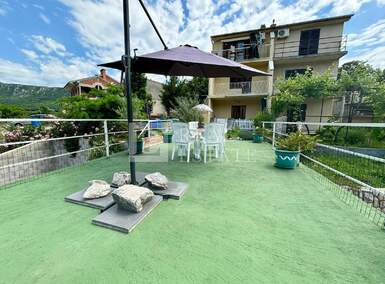 Kuca, Novi Vinodolski, prodaja, 265000 €, 110 m2