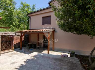 Kuca, Jelenje, Lukeži, prodaja, 257000 €, 90 m2