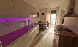Trosoban stan, Rijeka, Zapad, najam, 1200 €, 66 m2