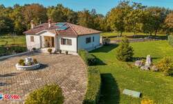 Kuca, Labin, prodaja, 630000 €, 265 m2