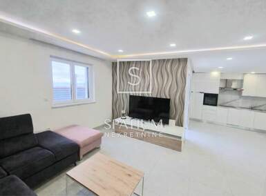 Trosoban stan, Crikvenica, prodaja, 289000 €, 70 m2
