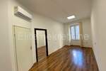 Poslovni prostor, Rijeka, Centar, najam, 600 €, 40 m2
