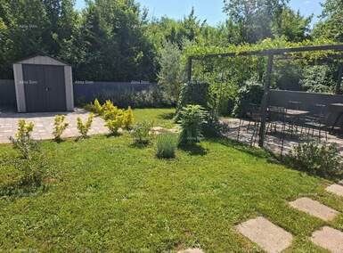 Trosoban stan, Poreč, prodaja, 450000 €, 136 m2