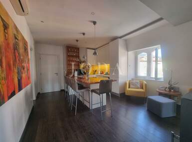 Cetvorosoban stan, Opatija, Opatija - Centar, prodaja, 680000 €, 111 m2