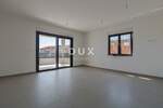 Trosoban stan, Vodice, prodaja, 250000 €, 78 m2