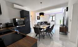 Cetvorosoban stan, Vodice, Srima, prodaja, 440000 €, 100 m2