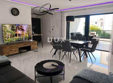 Trosoban stan, Vodice, Srima, prodaja, 360000 €, 84 m2