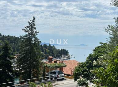Cetvorosoban stan, Labin, Rabac, prodaja, 310000 €, 81 m2