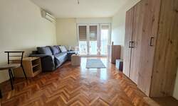 Jednosoban stan, Rijeka, Krnjevo, najam, 450 €, 25 m2