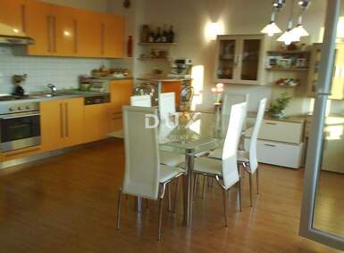 Stan, Rijeka, Škurinje, prodaja, 400000 €, 124 m2