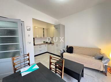 Trosoban stan, Rijeka, Belveder, najam, 800 €, 53 m2