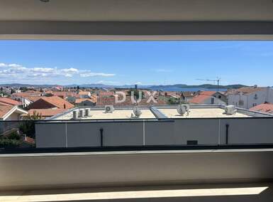 Trosoban stan, Vodice, prodaja, 273000 €, 95 m2