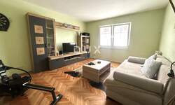 Trosoban stan, Vodice, prodaja, 260000 €, 81 m2