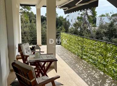 Trosoban stan, Zadar, Petrčane, prodaja, 379000 €, 90 m2