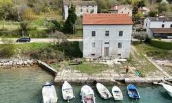 Kuca, Poreč, prodaja, 2000000 €, 325 m2
