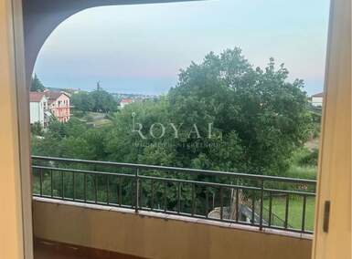 Cetvorosoban stan, Viškovo, Marinići, najam, 800 €, 97 m2
