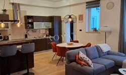 Trosoban stan, Rijeka, Centar, najam, 950 €, 72 m2