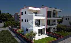 Kuca, Poreč, prodaja, 505000 €, 160 m2