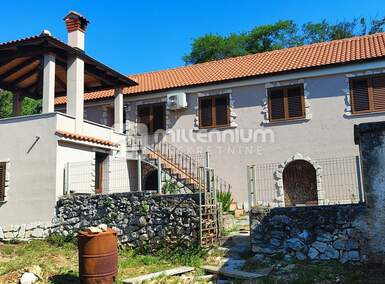 Kuca, Bakar, Praputnjak, prodaja, 330000 €, 184 m2