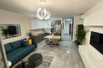 Trosoban stan, Split, Žnjan, prodaja, 450000 €, 75 m2