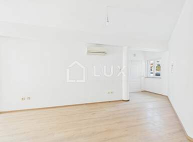 Dvosoban stan, Pula, Gregovica, prodaja, 80000 €, 44 m2