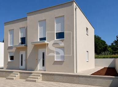 Kuca, Umag, Savudrija, prodaja, 355000 €, 95 m2