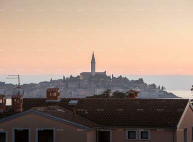 Cetvorosoban stan, Rovinj, prodaja, 920000 €, 170 m2
